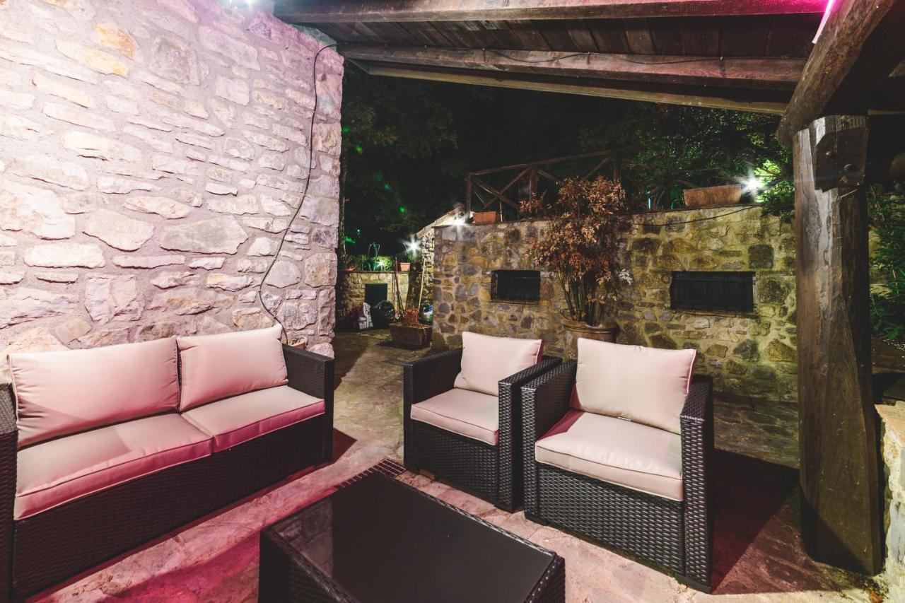 Villa Bog - Villa Con Piscina E Campo Da Tennis Piegaro  Exterior foto